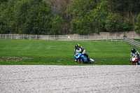 donington-no-limits-trackday;donington-park-photographs;donington-trackday-photographs;no-limits-trackdays;peter-wileman-photography;trackday-digital-images;trackday-photos